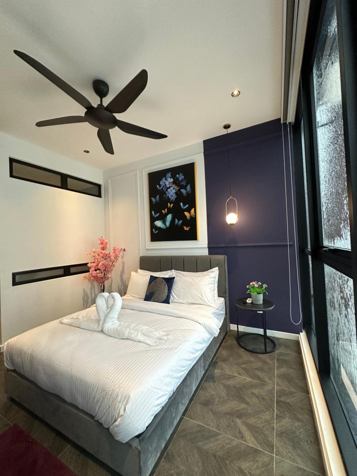 Skyline Homes By Scarletz Suites Klcc Куала-Лумпур Экстерьер фото